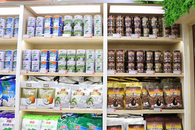 南國食品海口美蘭機場特產(chǎn)直營店開業(yè)啦
