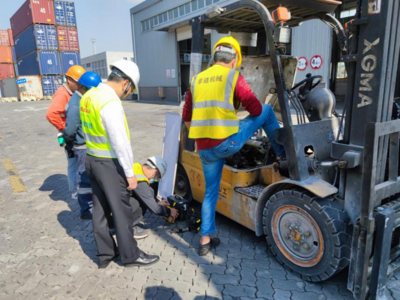 海滄生態(tài)環(huán)境局加強(qiáng)移動源監(jiān)督管理，開展非道路移動機(jī)械排氣檢測